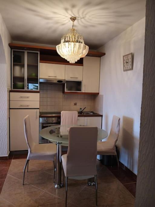 Ferienwohnung Nena In Crikvenica Bagian luar foto