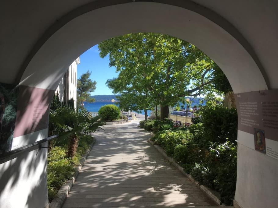 Ferienwohnung Nena In Crikvenica Bagian luar foto